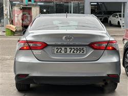 تۆیۆتا کامری